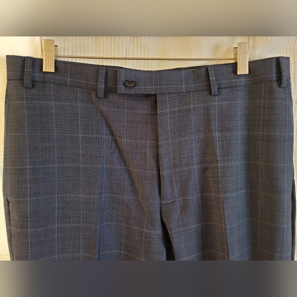 Calvin Klein X Slim Fit blue windowpane print 3 piece Size 44R Coat 36R Pant - Picture 8 of 16
